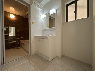 【独立洗面台】