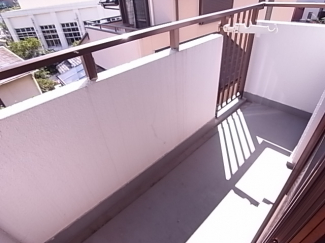 【バルコニー】
