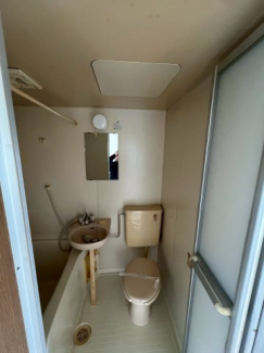 落ち着いた空間のお風呂です