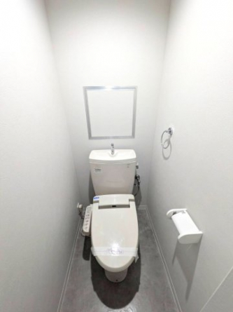 ゆったりとした空間のトイレです