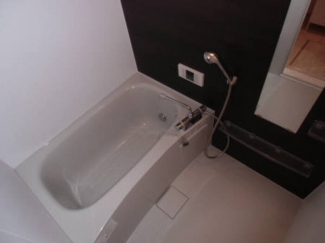 日々の疲れを癒すお風呂付です