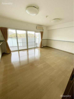 マリンプラザ２００１の画像