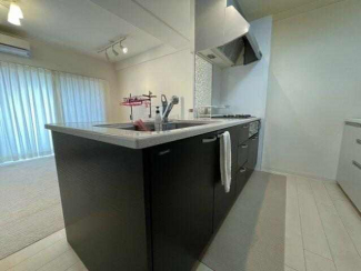 アルファステイツ市駅西の画像