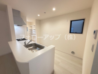 コンパクトなキッチンで掃除もラクラク