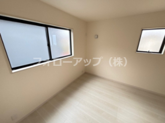 個人の部屋や寝室として使える洋室です