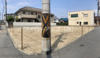 前面道路含む現地写真です