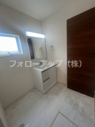 独立洗面化粧台付き