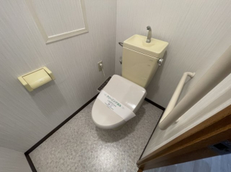 コンパクトで使いやすいトイレです