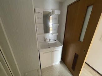 【独立洗面所】