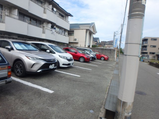 駐車スペースもあります