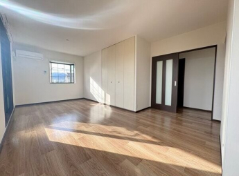 【居間・リビング】