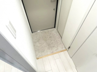 【玄関】