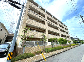 見学希望の際はお気軽にお問い合わせください。ネットからの見学予約も便利です♪