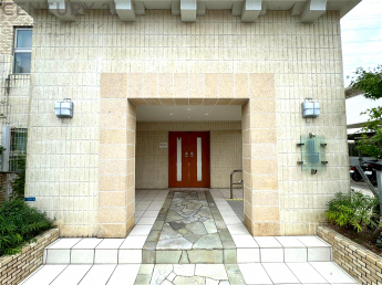 見学希望の際はお気軽にお問い合わせください。ネットからの見学予約も便利です♪