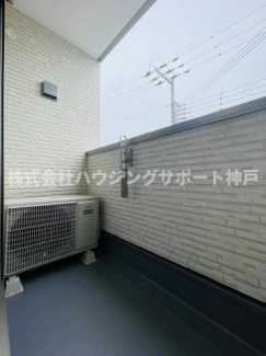 【バルコニー】