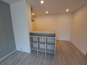 【居間・リビング】