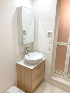 広い洗面スペース