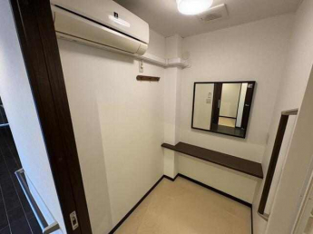 近江八幡市桜宮町の店舗事務所の画像