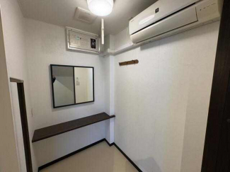 近江八幡市桜宮町の店舗事務所の画像