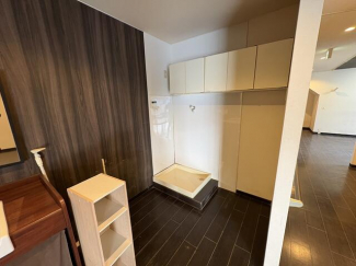 近江八幡市桜宮町の店舗事務所の画像