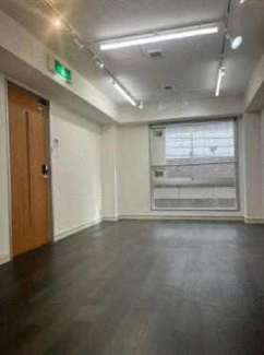 神戸市中央区旭通５丁目の店舗事務所の画像