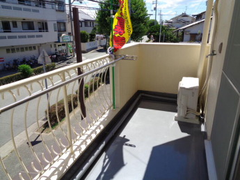 南向きのバルコニーなので洗濯物もよく乾きます