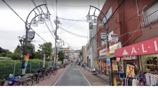 三井住友銀行若江岩田支店まで647m