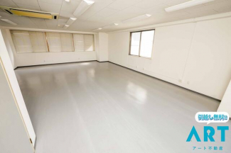 松山市森松町の店舗一部の画像