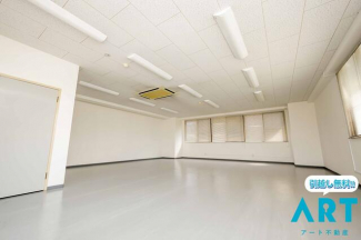 松山市森松町の店舗一部の画像