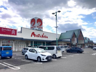 マルナカ東予店まで617m