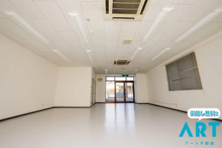 松山市森松町の店舗一部の画像