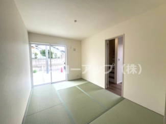 明るい和室です