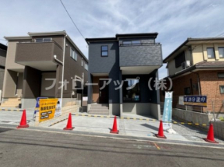 前面道路含む現地写真です