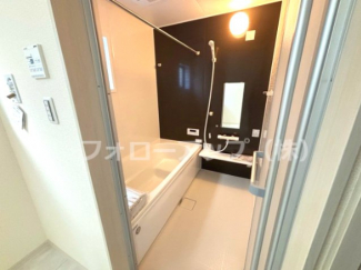 落ち着いた空間のお風呂です