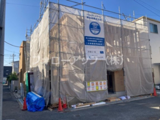 前面道路含む現地写真です