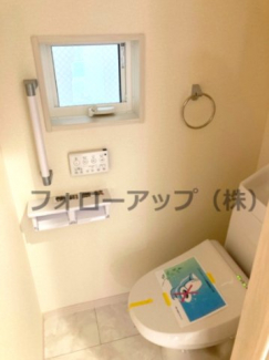 清潔感のあるトイレです