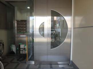 エントランスです