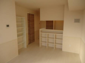 【居間・リビング】