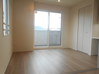 【洋室】