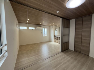 【居間・リビング】