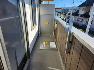 【バルコニー】