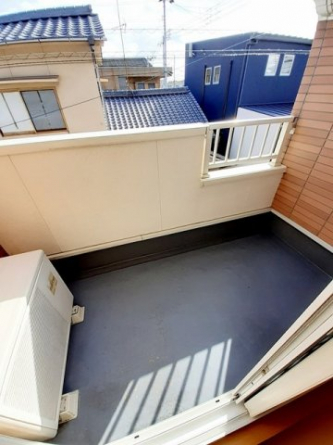 【バルコニー】