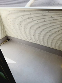 【バルコニー】