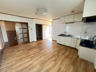 【居間・リビング】