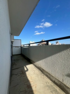 【バルコニー】