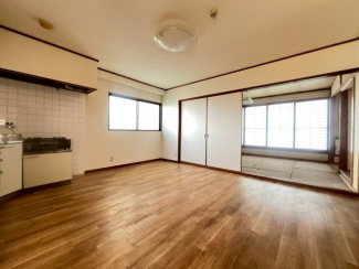 【居間・リビング】