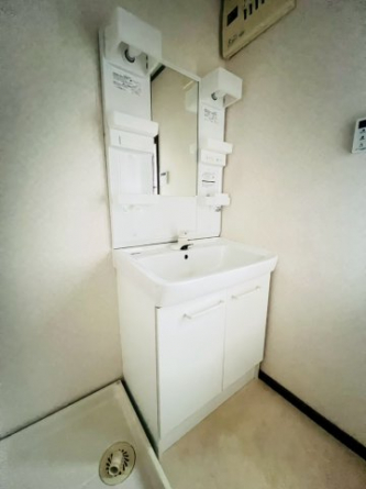 【洗面所】