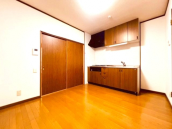 【居間・リビング】