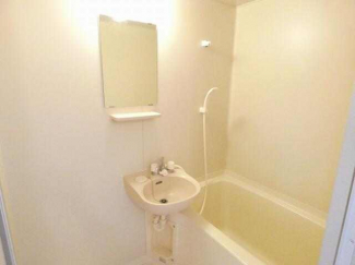 洗面スペース付浴室　バス・トイレセパレート