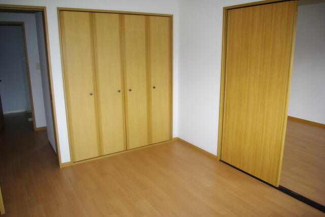 姫路市的形町的形のアパートの画像